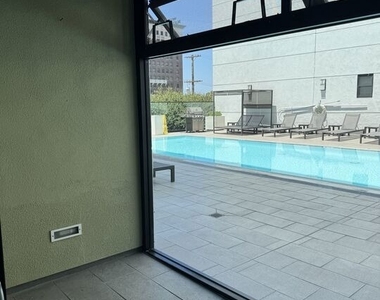 1234 Wilshire Boulevard - Photo Thumbnail 27