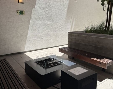 1234 Wilshire Boulevard - Photo Thumbnail 7