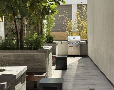 1234 Wilshire Boulevard - Photo Thumbnail 8