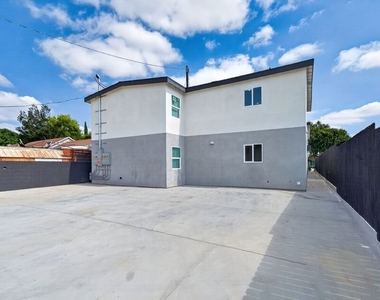 3436 Hunter Street - Photo Thumbnail 18
