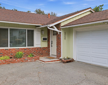 4958 Canoga Avenue - Photo Thumbnail 2