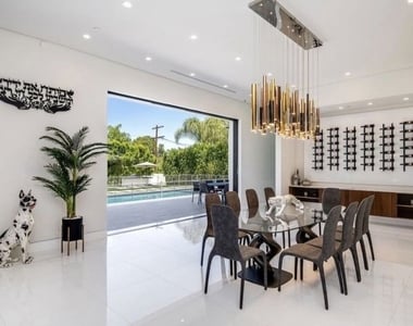 20141 Wells Drive - Photo Thumbnail 14