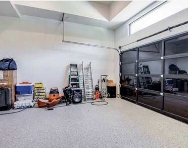 20141 Wells Drive - Photo Thumbnail 46