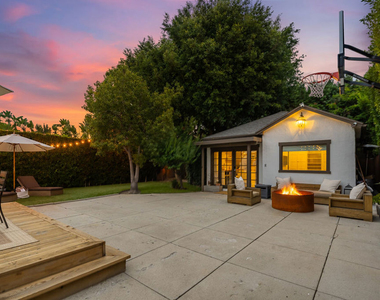 6537 Moore Drive - Photo Thumbnail 36