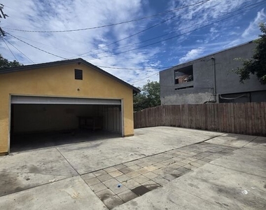 8822 Orchard Avenue - Photo Thumbnail 1