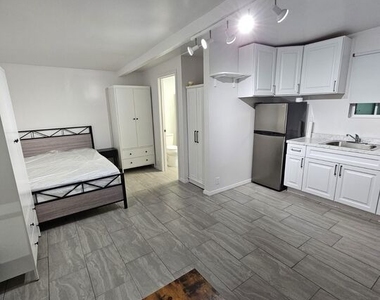 471 S Clark Drive - Photo Thumbnail 34
