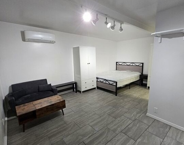 471 S Clark Drive - Photo Thumbnail 30