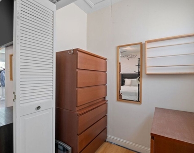471 S Clark Drive - Photo Thumbnail 14