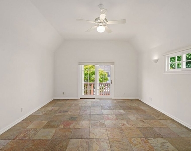 424 12th Street - Photo Thumbnail 9