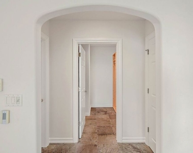 424 12th Street - Photo Thumbnail 10