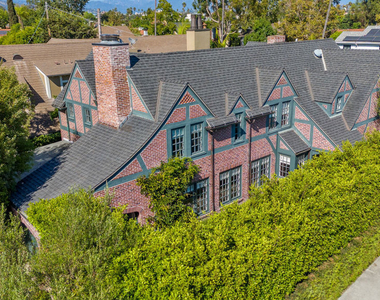 560 S Bronson Avenue - Photo Thumbnail 59