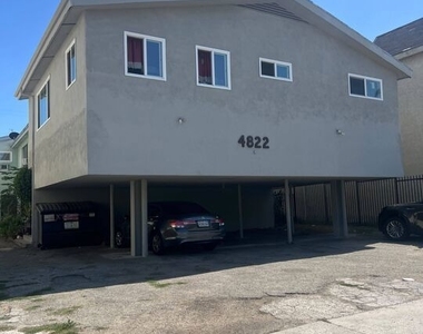 4822 Rosewood Avenue - Photo Thumbnail 6