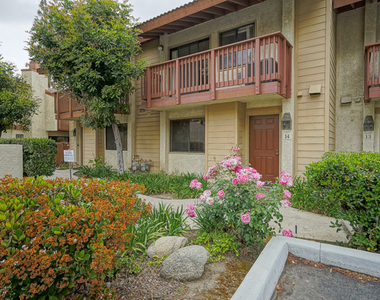 5760 Owensmouth Avenue - Photo Thumbnail 20