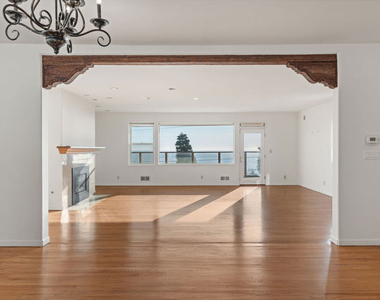 7203 Rindge Avenue - Photo Thumbnail 2