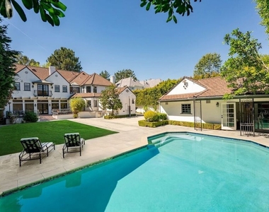 628 N Sierra Drive - Photo Thumbnail 31
