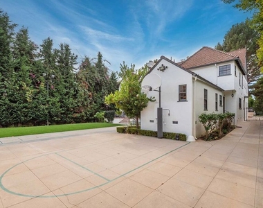 628 N Sierra Drive - Photo Thumbnail 52