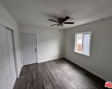 3020 Magnolia Avenue - Photo Thumbnail 14
