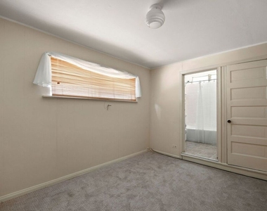 435 1/2 Raymond Avenue - Photo Thumbnail 7