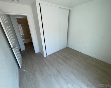 1515 S 40th St - Photo Thumbnail 5