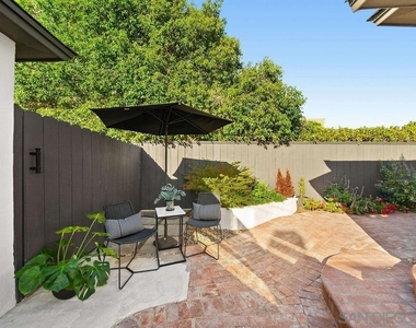 434 Bonair - Photo Thumbnail 14