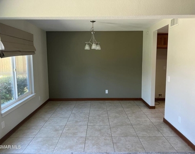 176 Shamrock Court - Photo Thumbnail 6