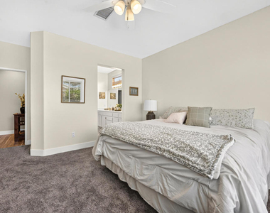 78724 Palm Tree Avenue - Photo Thumbnail 12