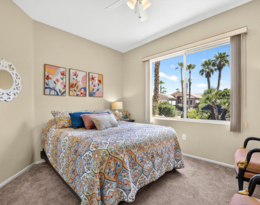 78724 Palm Tree Avenue - Photo Thumbnail 15
