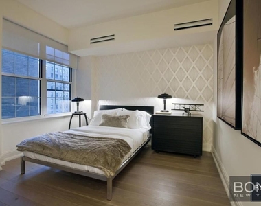 West 86th Street - Photo Thumbnail 6