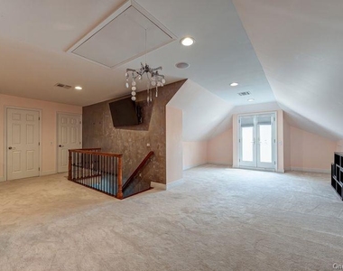 37 Crescent Cove Circle - Photo Thumbnail 27