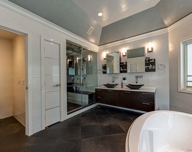 37 Crescent Cove Circle - Photo Thumbnail 36