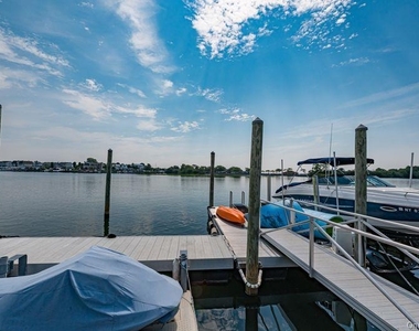 37 Crescent Cove Circle - Photo Thumbnail 9
