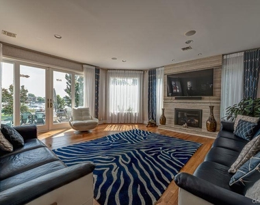 37 Crescent Cove Circle - Photo Thumbnail 5