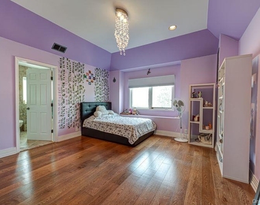 37 Crescent Cove Circle - Photo Thumbnail 18