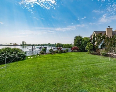 37 Crescent Cove Circle - Photo Thumbnail 19