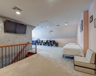 37 Crescent Cove Circle - Photo Thumbnail 20