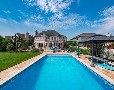 37 Crescent Cove Circle - Photo Thumbnail 6