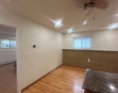 733 Jacqueline Drive - Photo Thumbnail 1