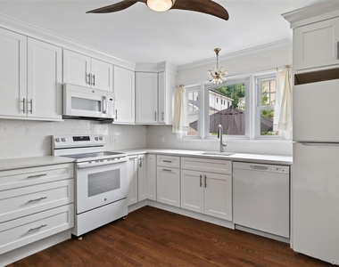 354 Eighth Avenue - Photo Thumbnail 5