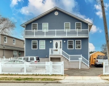 121 Forest Avenue - Photo Thumbnail 11