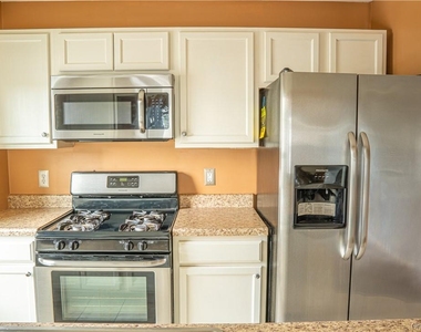 119 Ruth Court - Photo Thumbnail 5
