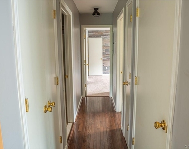 119 Ruth Court - Photo Thumbnail 16