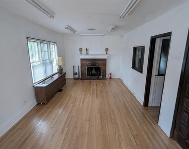 153 W Main Street - Photo Thumbnail 7