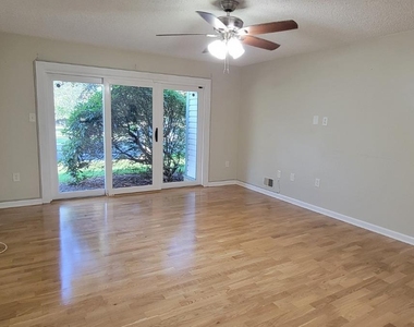 43 Crabapple Lane - Photo Thumbnail 4