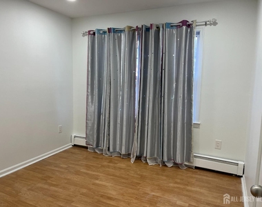 66 Netherwood Circle - Photo Thumbnail 14