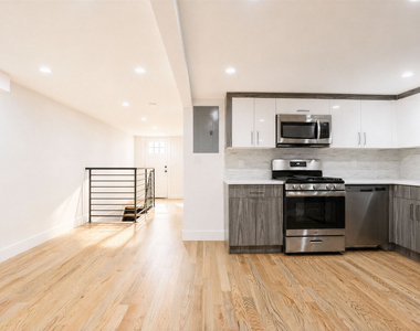 171 8th Street - Photo Thumbnail 1