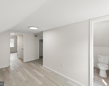 2141 Valley Avenue - Photo Thumbnail 21