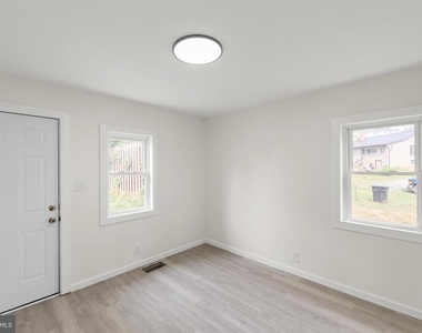 2141 Valley Avenue - Photo Thumbnail 11
