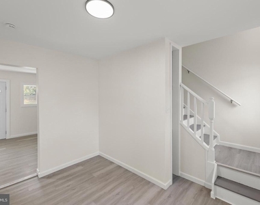 2141 Valley Avenue - Photo Thumbnail 15