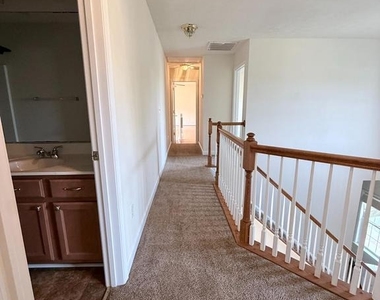 4114 Derbyshire Lane - Photo Thumbnail 8