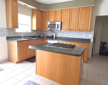 5455 Quaint Drive - Photo Thumbnail 2